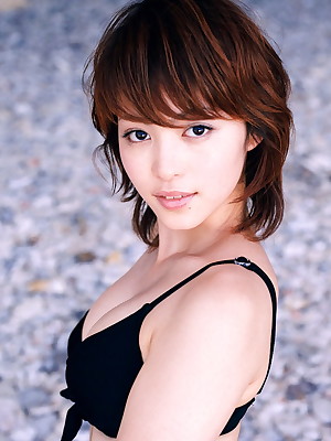Mayuko Iwasa
